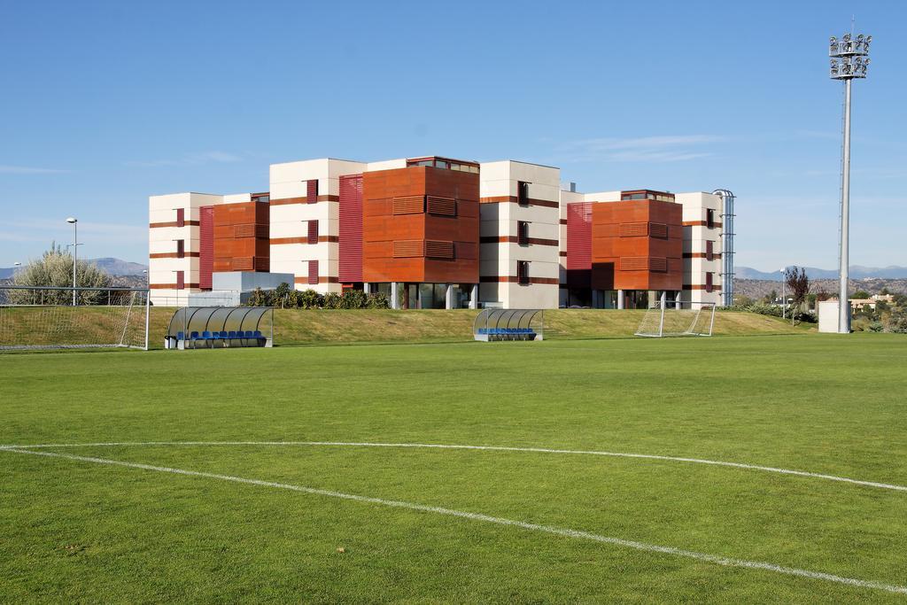 Hotelsefutbol Las Rozas de Madrid Exteriér fotografie