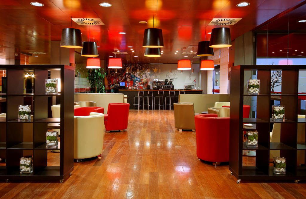 Hotelsefutbol Las Rozas de Madrid Exteriér fotografie